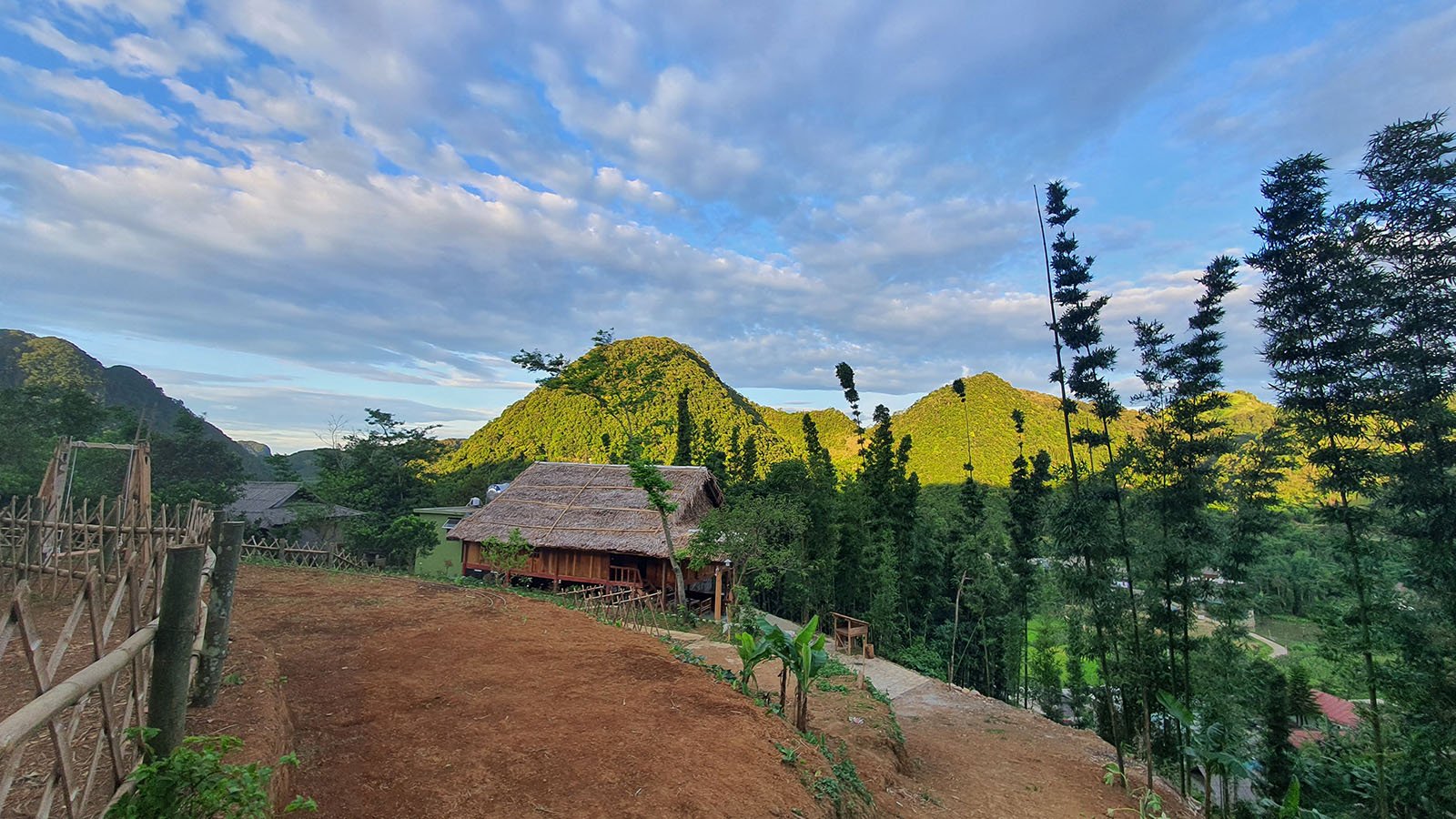 Hanoi to Van Son Cycling Tour 3 Days: Explore the Roof of Muong Bi